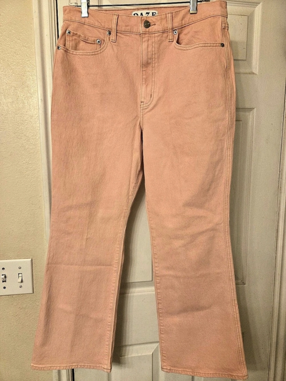 DAZE Tough Love Boot Cut Jeans in Pink Size 10